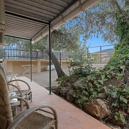 Holiday home Las Tres With Shared Pool Coin